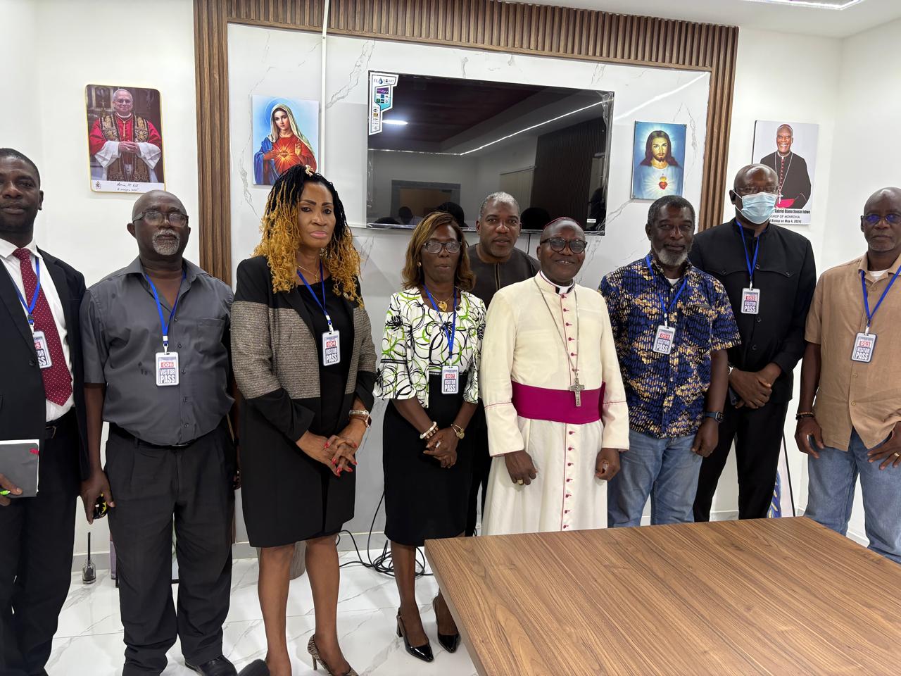 Supreme Subordinate of Knights of St. John International and Ladies Auxiliary Receive Archbishop’s Blessing